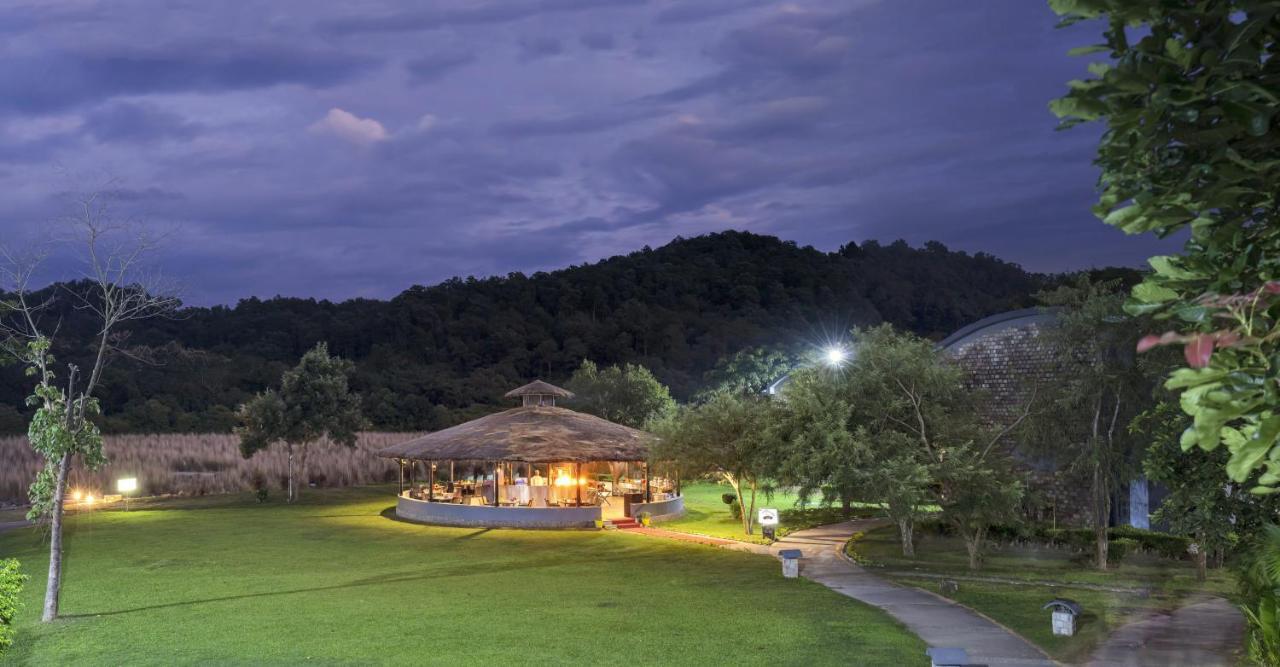 Club Mahindra Corbett Hotel Dhikuli Ngoại thất bức ảnh